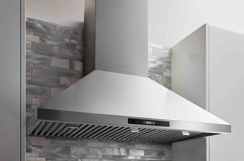 Thor Kitchen 30-Inch Wall Mount LED Light Range Hood in Stainless Steel HRH3007